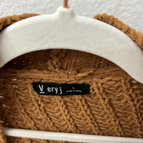 NEW Brown Oversized Cardigan - Picture 4 of 10